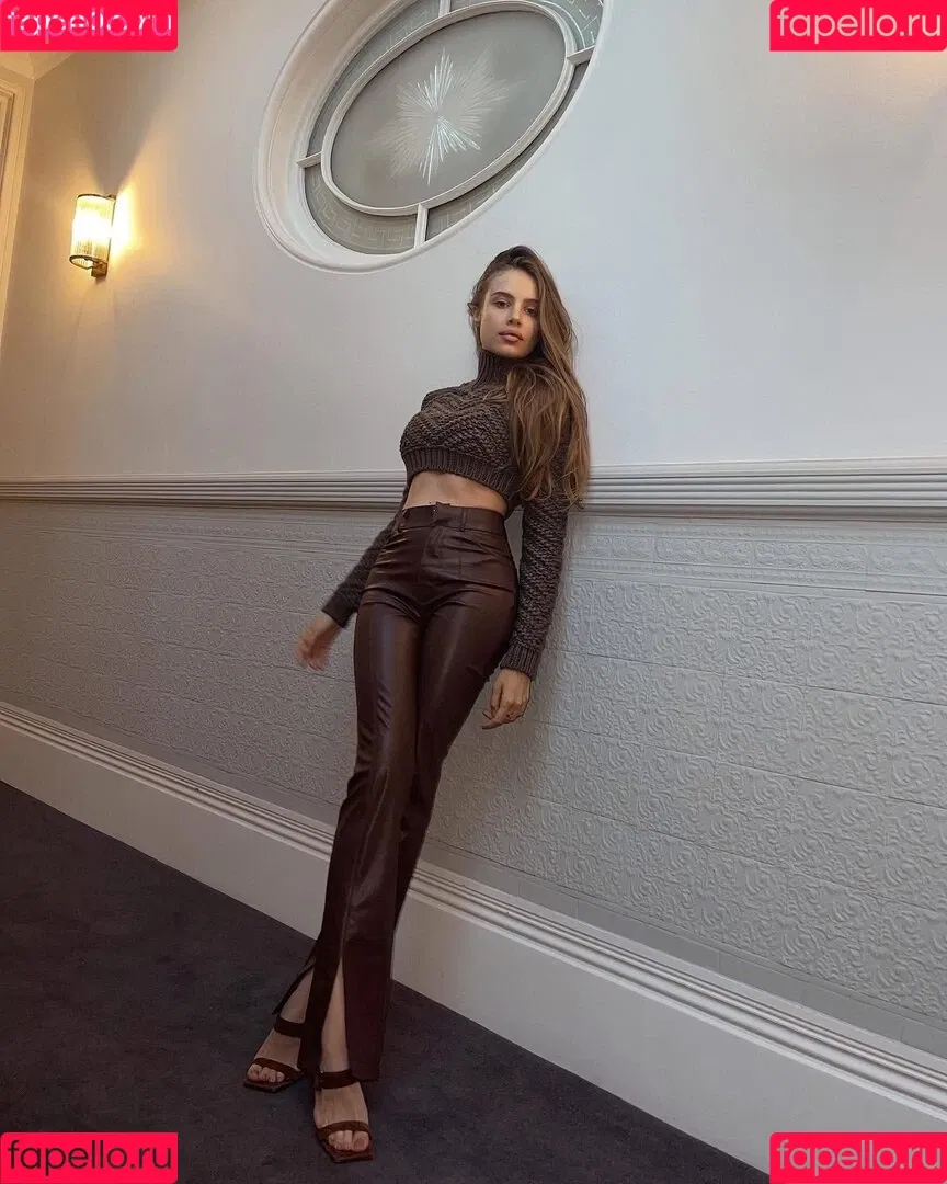 Xenia Tchoumitcheva Onlyfans Photo Gallery 