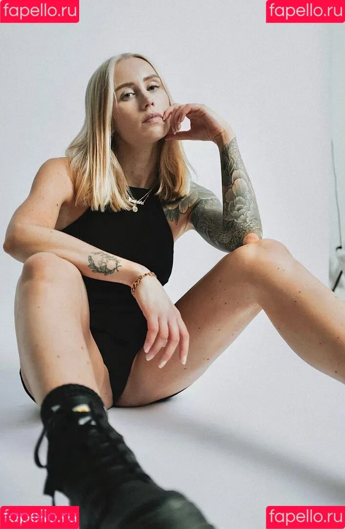 Ela Rausch , Raphaela Onlyfans Photo Gallery 
