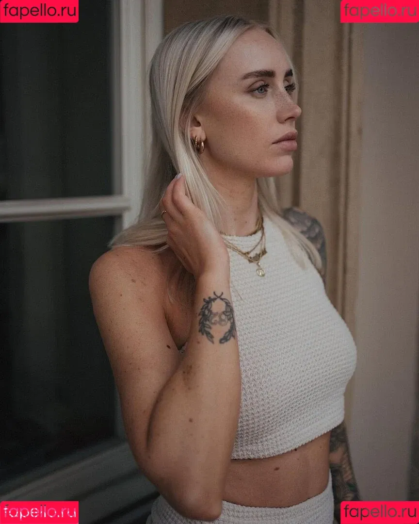 Ela Rausch , Raphaela Onlyfans Photo Gallery 
