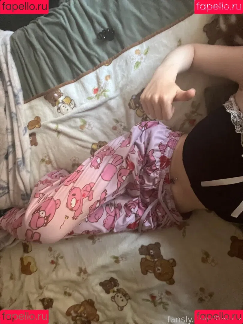 m.vlntn__ Onlyfans Photo Gallery 