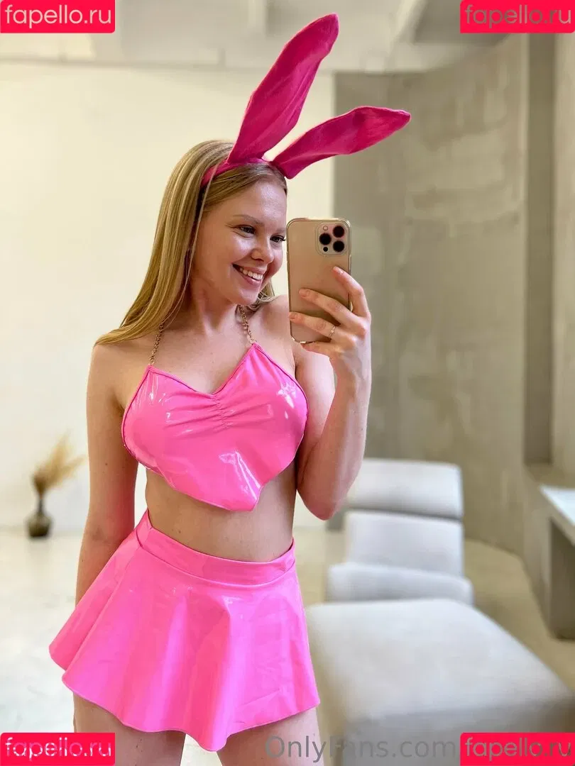 molly_v Onlyfans Photo Gallery 