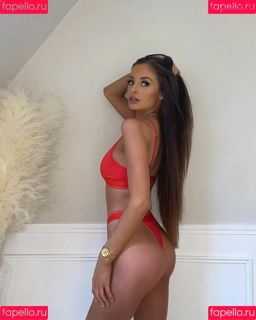 Briony Gorton Onlyfans Photo Gallery 
