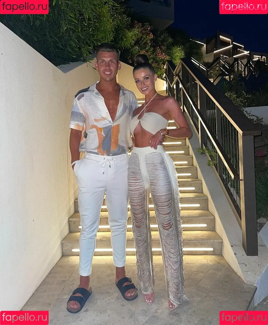 Briony Gorton Onlyfans Photo Gallery 