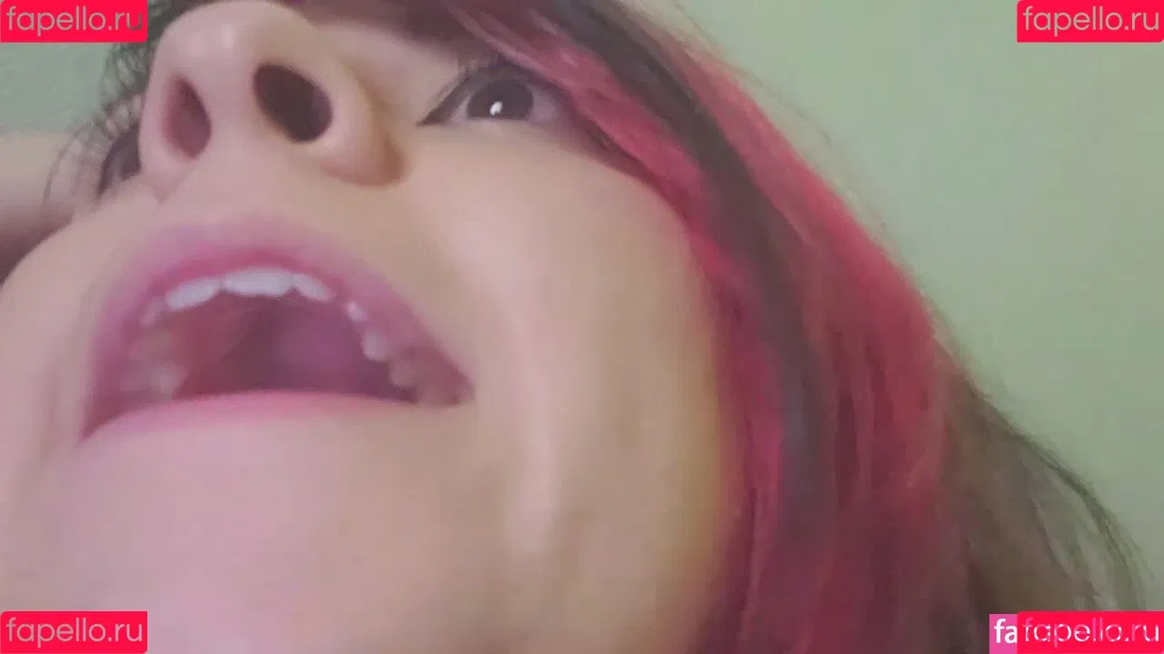 Yellowspoongirl Onlyfans Photo Gallery 