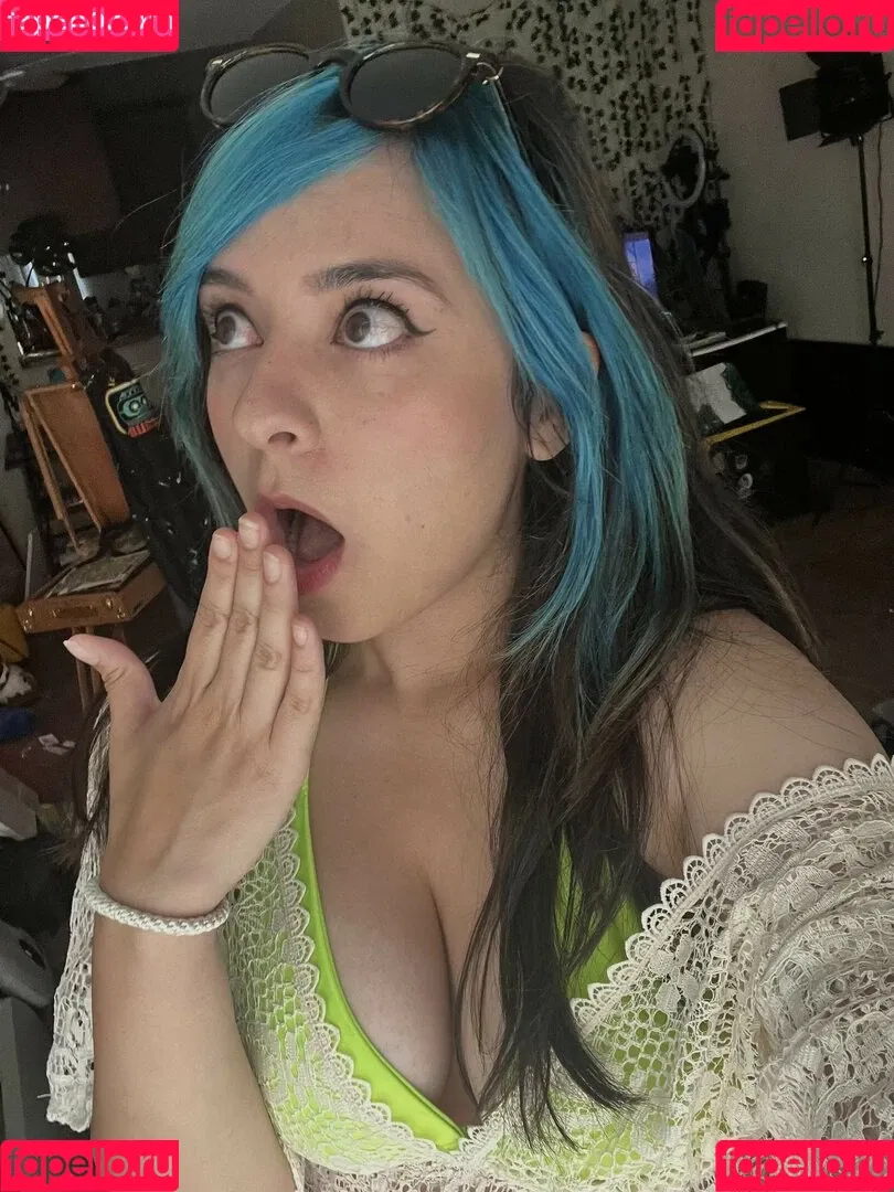 Yellowspoongirl Onlyfans Photo Gallery 
