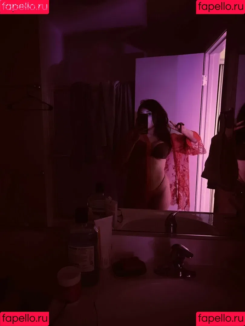 Yellowspoongirl Onlyfans Photo Gallery 