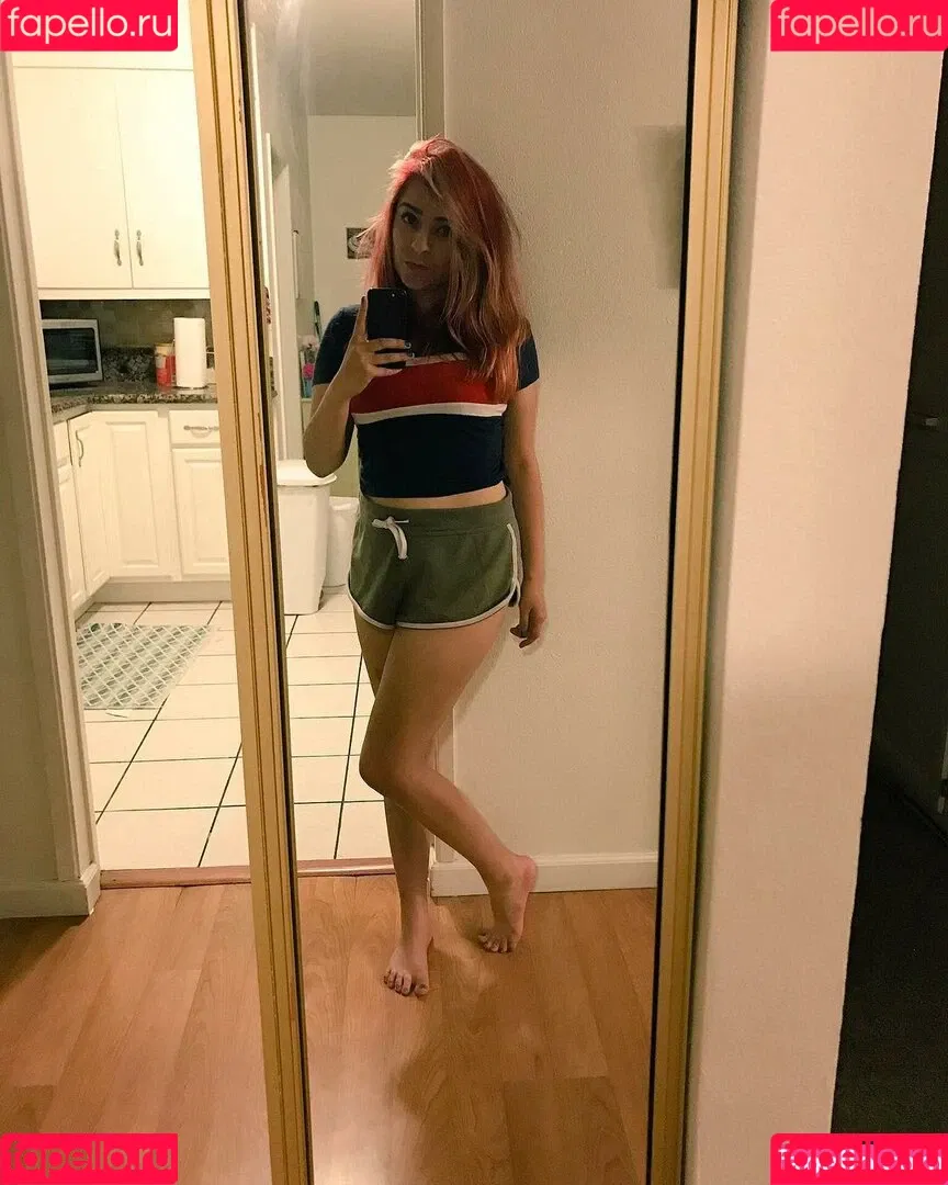 Yellowspoongirl Onlyfans Photo Gallery 