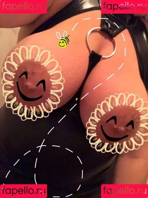 Bustylandlady02 Onlyfans Photo Gallery 