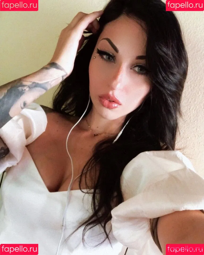 Giada Cristina Bessi Onlyfans Photo Gallery 