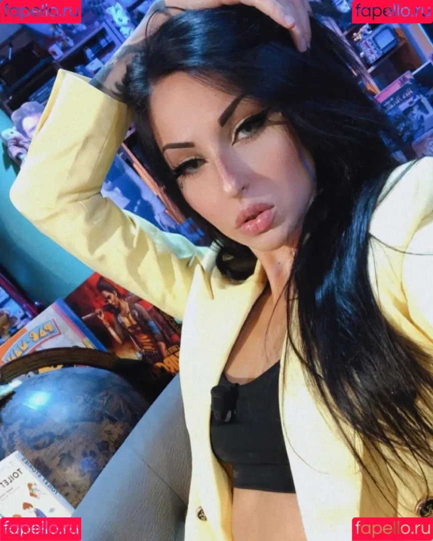 Giada Cristina Bessi Onlyfans Photo Gallery 