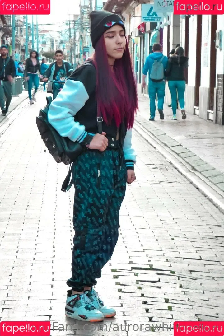 aurorawhitemodel Onlyfans Photo Gallery 