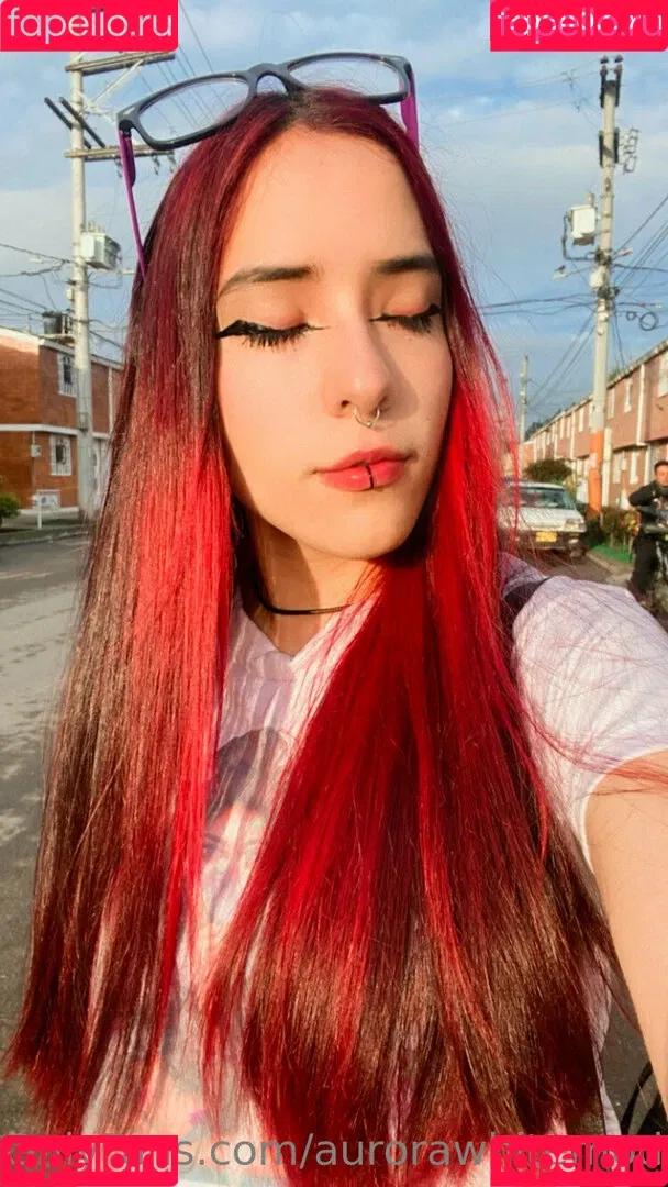 aurorawhitemodel Onlyfans Photo Gallery 