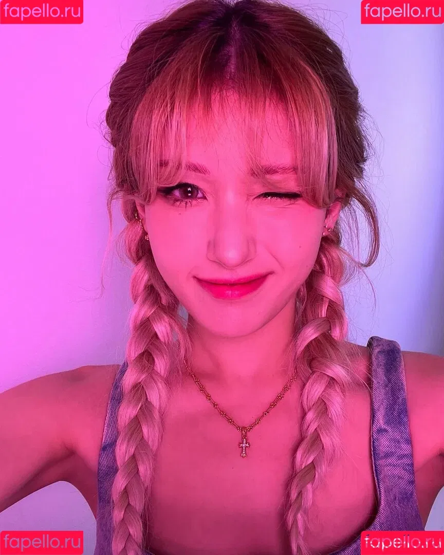 Jeon Somi Onlyfans Photo Gallery 