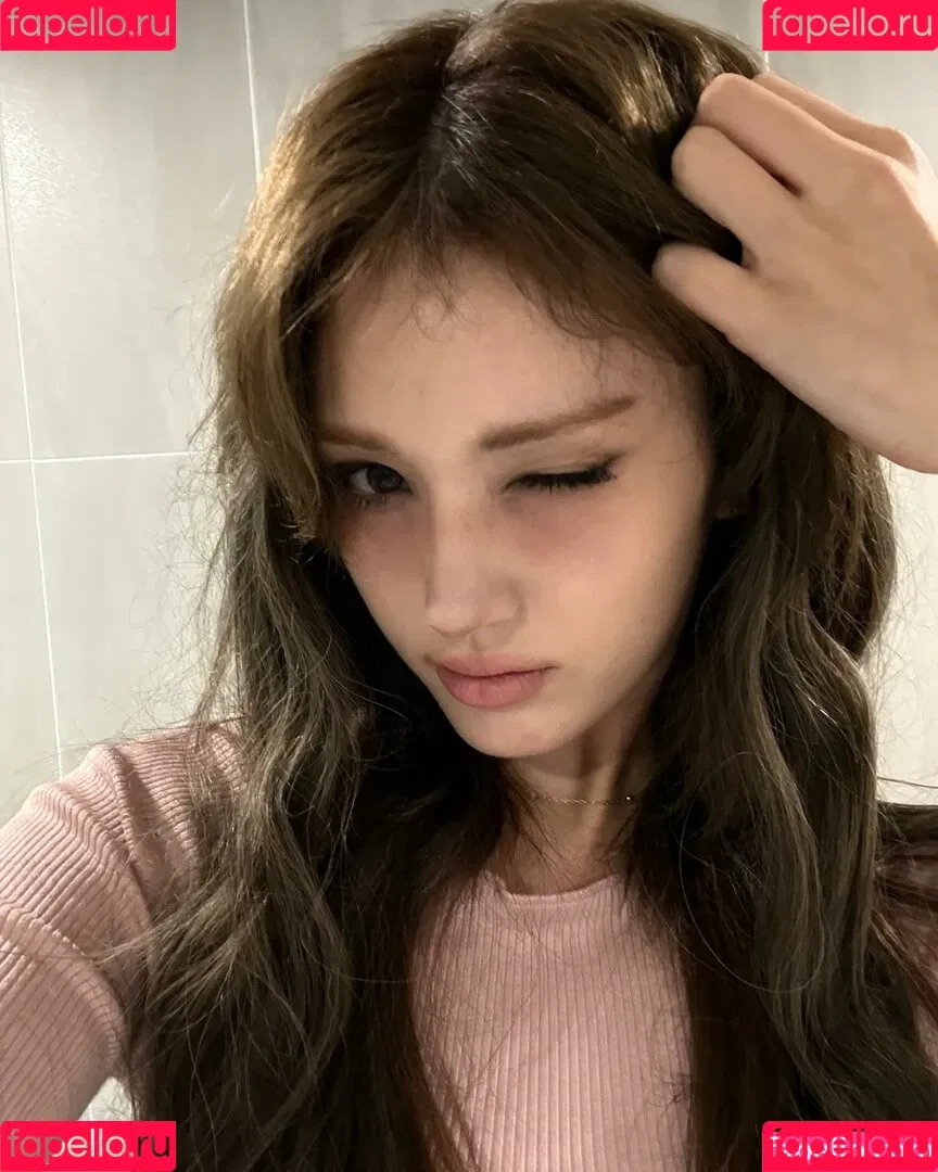 Jeon Somi Onlyfans Photo Gallery 