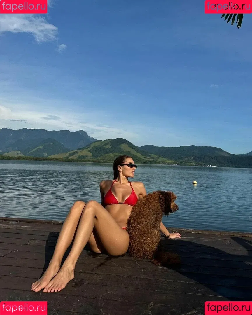 Sasha Meneghel Onlyfans Photo Gallery 