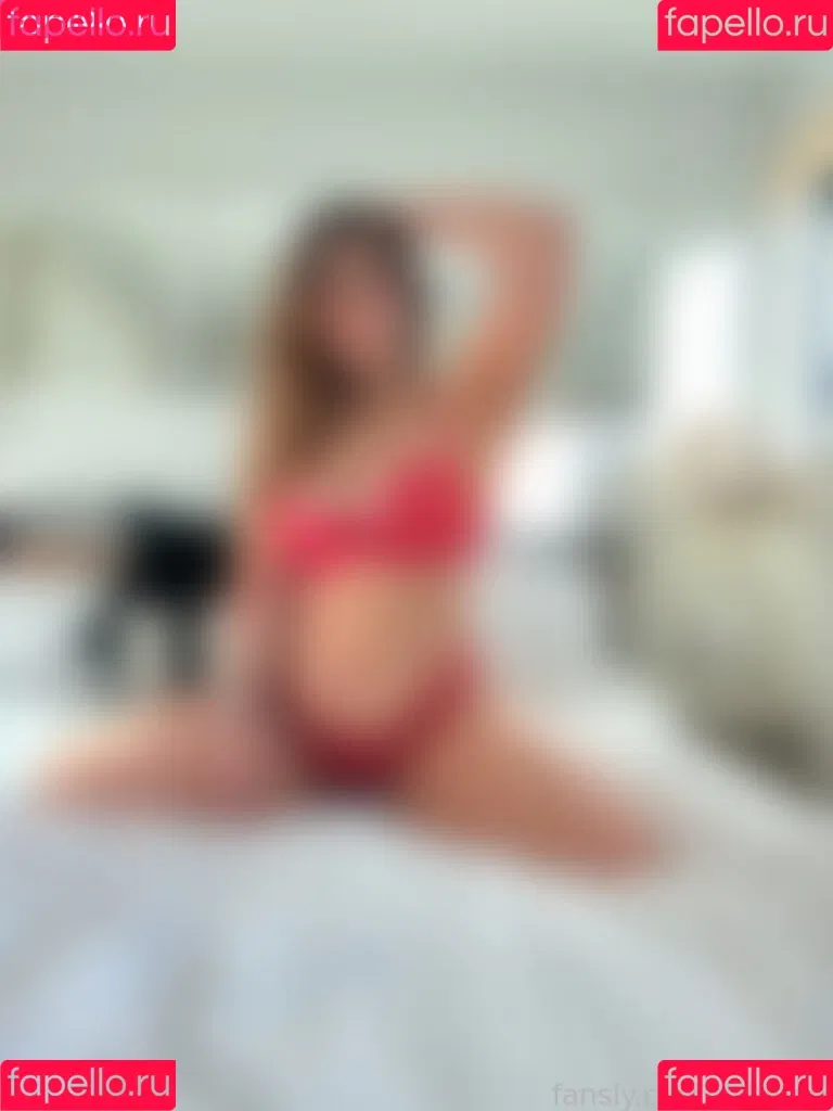 Ashlynn Arias Onlyfans Photo Gallery 