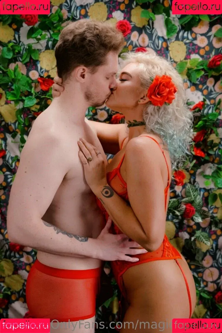 magickalruby Onlyfans Photo Gallery 
