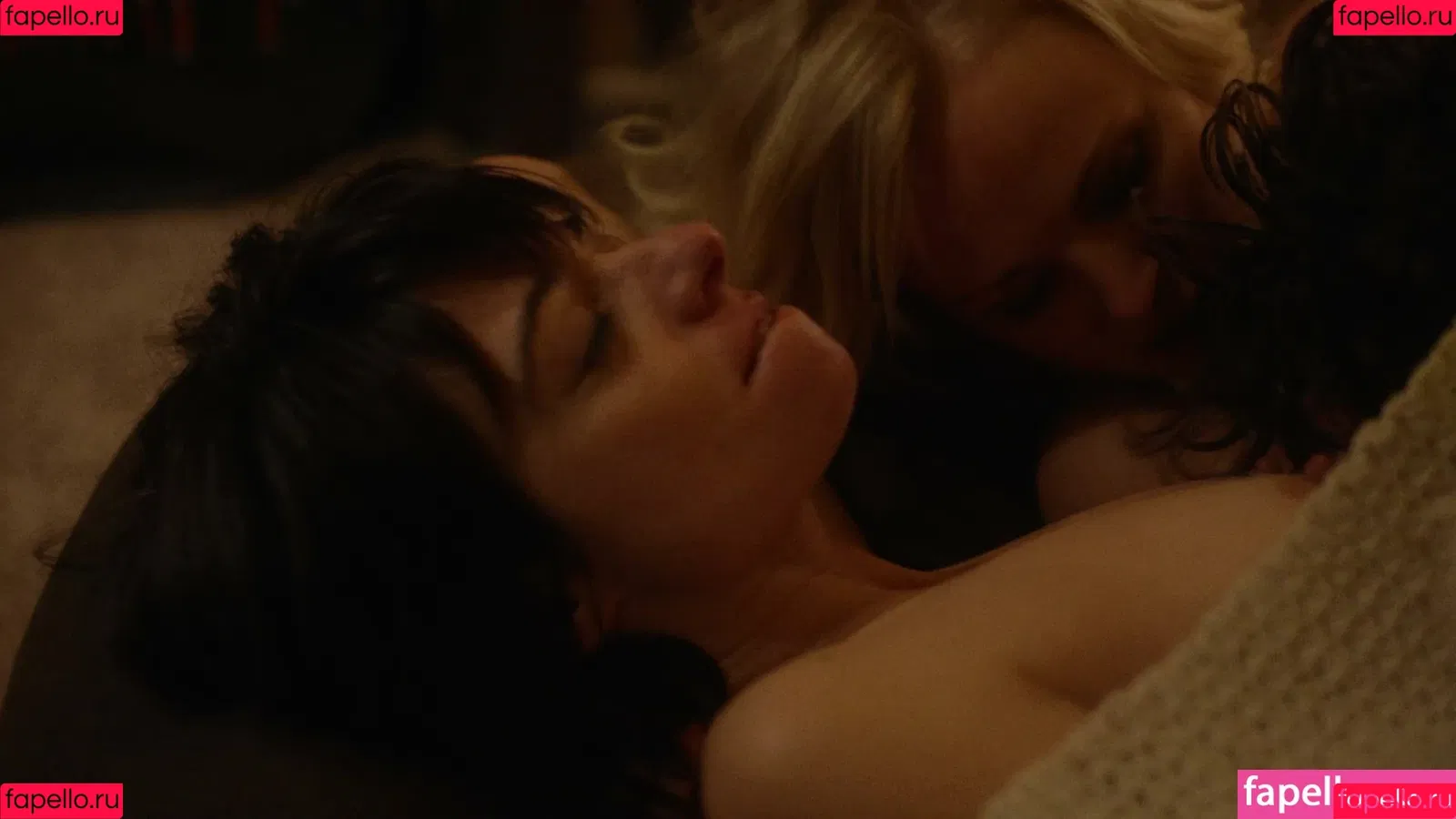 Kate Micucci Onlyfans Photo Gallery 