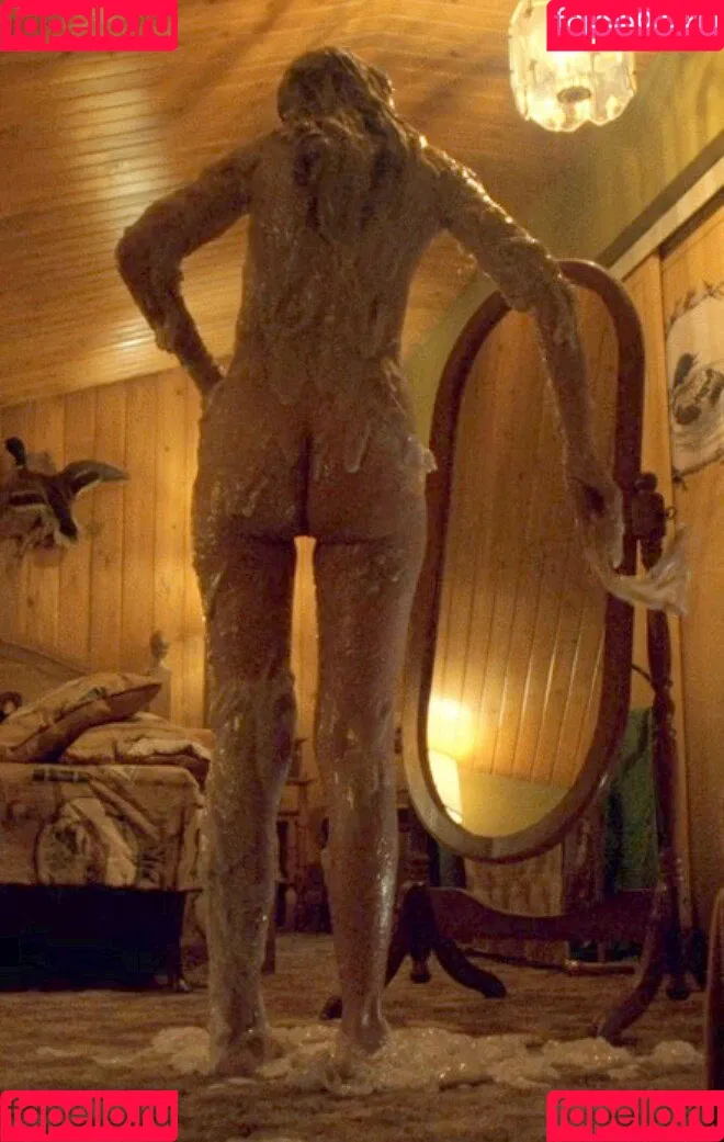 Kate Micucci Onlyfans Photo Gallery 