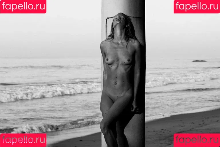 Caroline Winberg Onlyfans Photo Gallery 