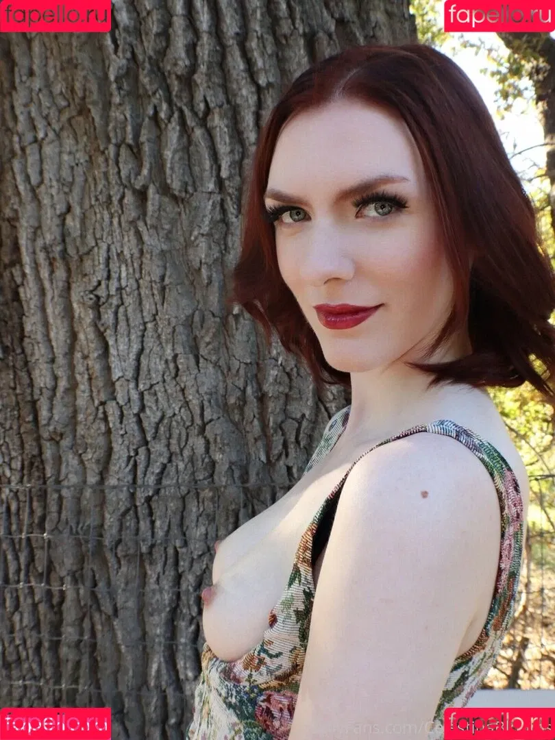 Celestina Blooms Onlyfans Photo Gallery 