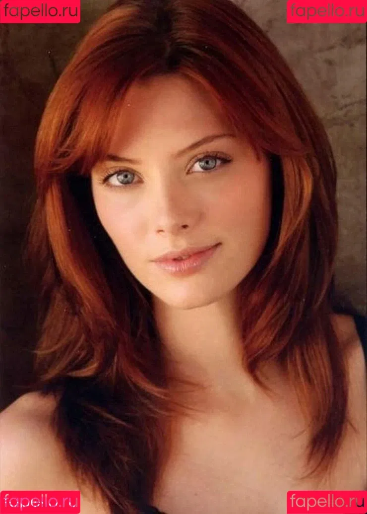 April Bowlby Onlyfans Photo Gallery 