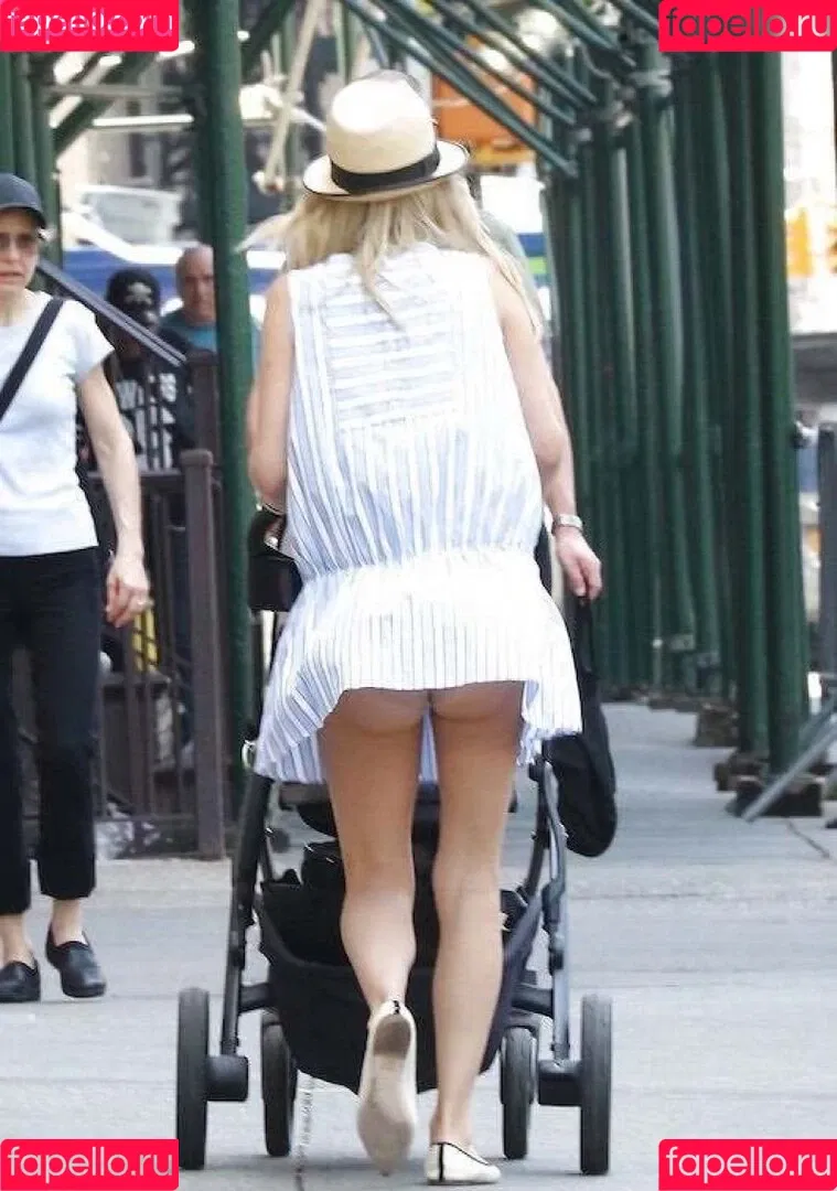 Nicky Hilton Onlyfans Photo Gallery 