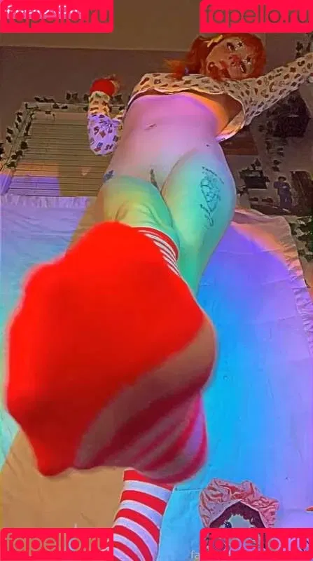 Deadpixieguts Onlyfans Photo Gallery 
