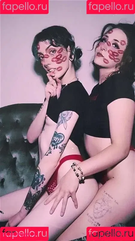 Deadpixieguts Onlyfans Photo Gallery 