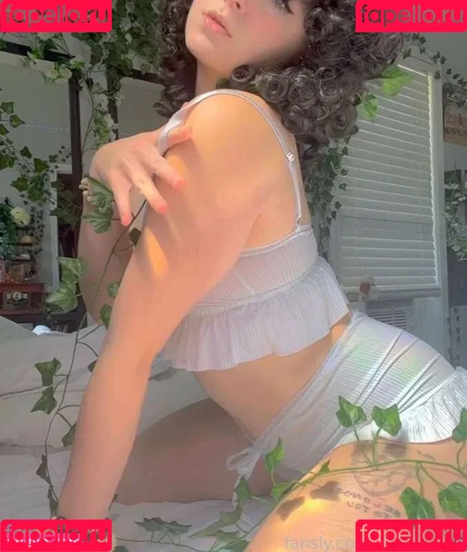 Deadpixieguts Onlyfans Photo Gallery 