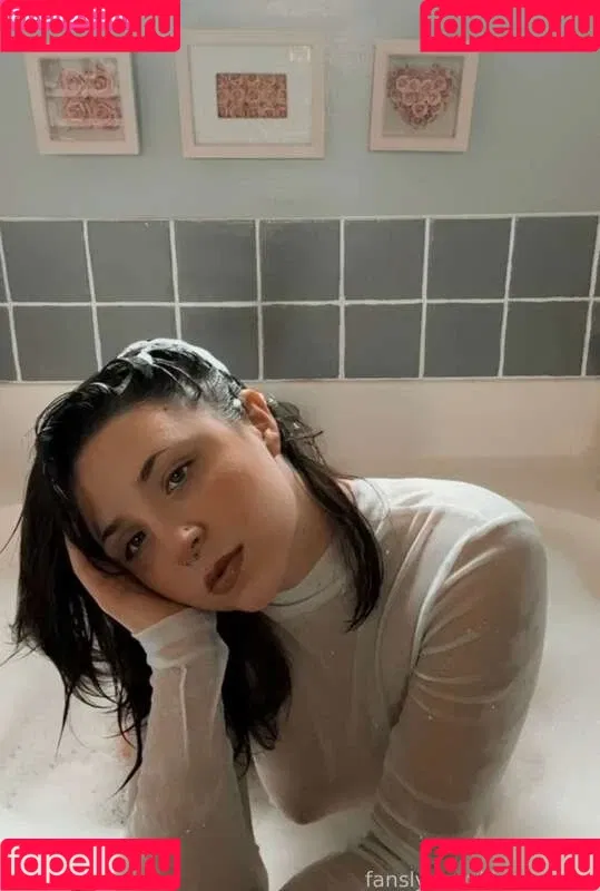 Deadpixieguts Onlyfans Photo Gallery 