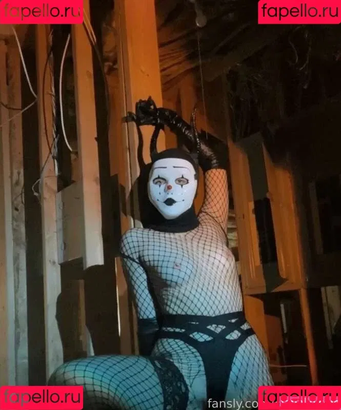 Deadpixieguts Onlyfans Photo Gallery 