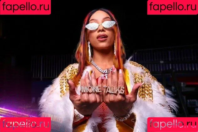 Sasha Banks Onlyfans Photo Gallery 