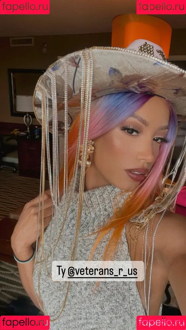 Sasha Banks Onlyfans Photo Gallery 