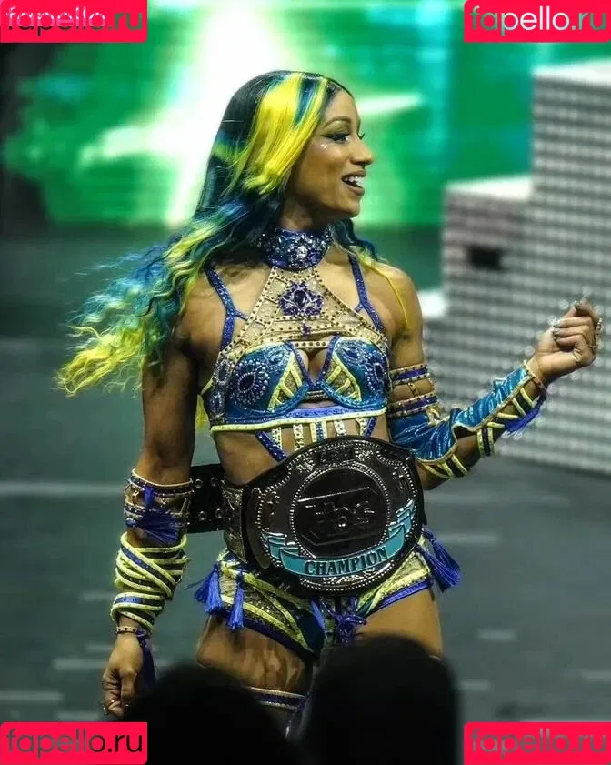 Sasha Banks Onlyfans Photo Gallery 