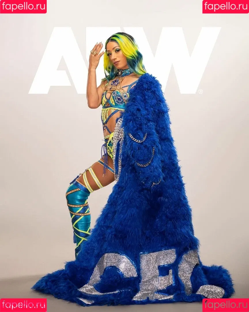 Sasha Banks Onlyfans Photo Gallery 