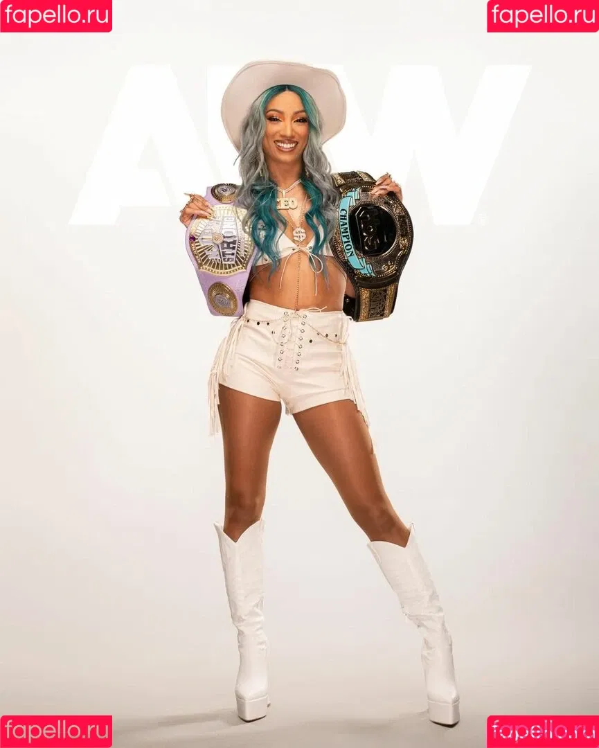 Sasha Banks Onlyfans Photo Gallery 