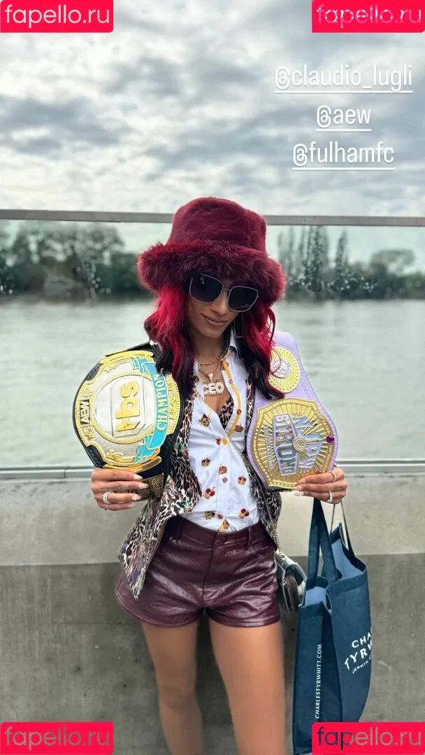 Sasha Banks Onlyfans Photo Gallery 