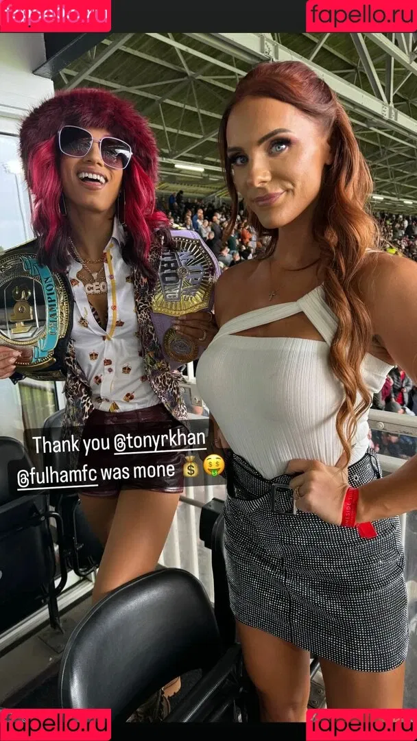 Sasha Banks Onlyfans Photo Gallery 