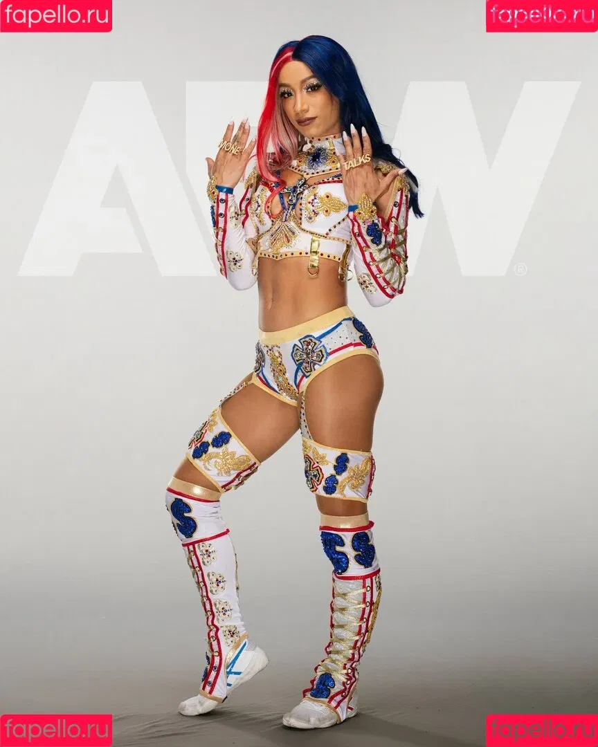 Sasha Banks Onlyfans Photo Gallery 