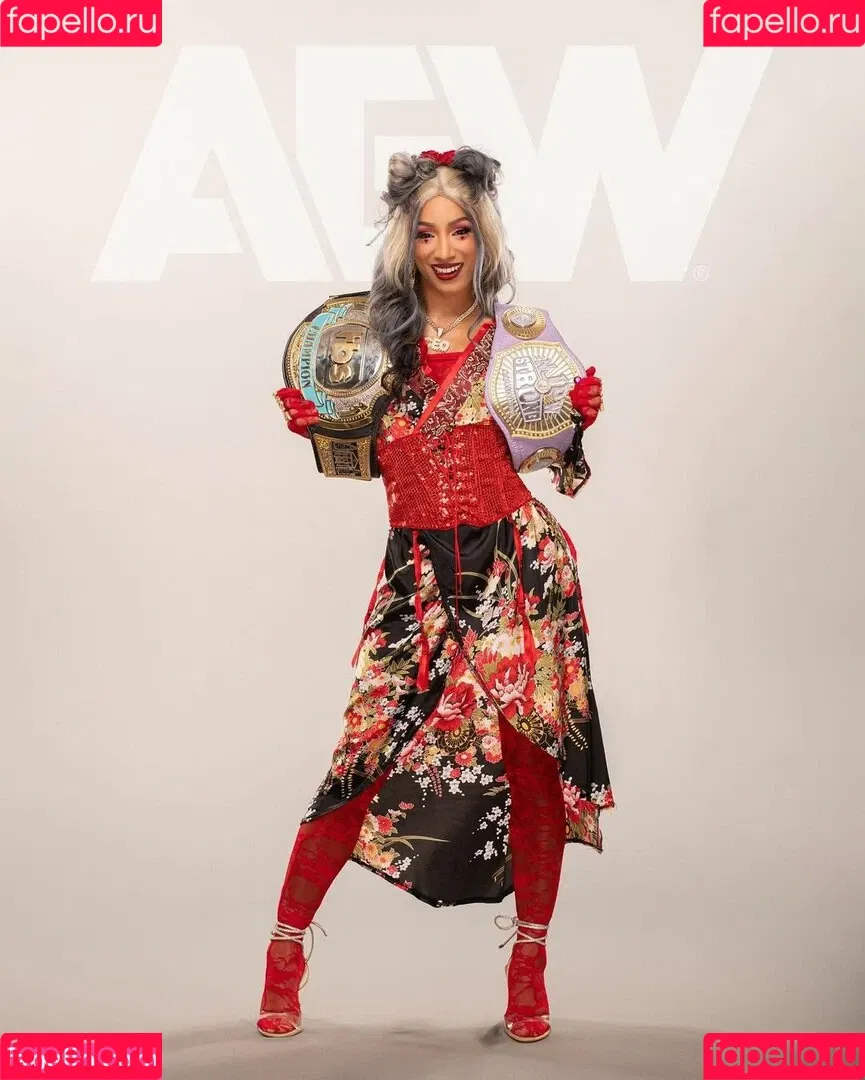 Sasha Banks Onlyfans Photo Gallery 