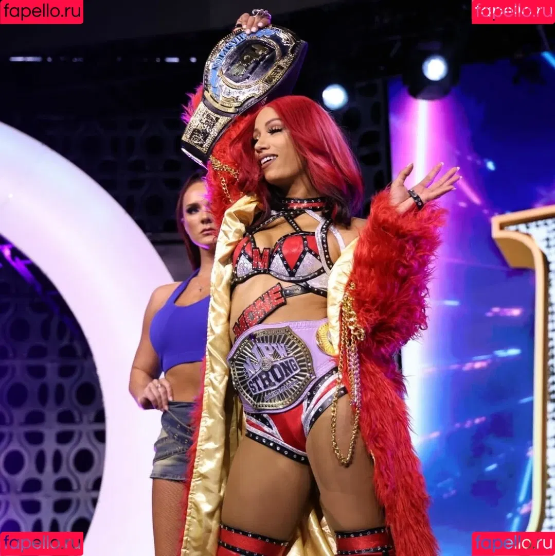 Sasha Banks Onlyfans Photo Gallery 