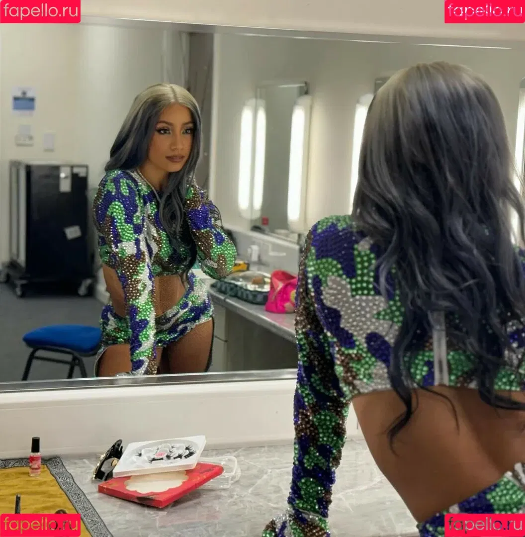 Sasha Banks Onlyfans Photo Gallery 