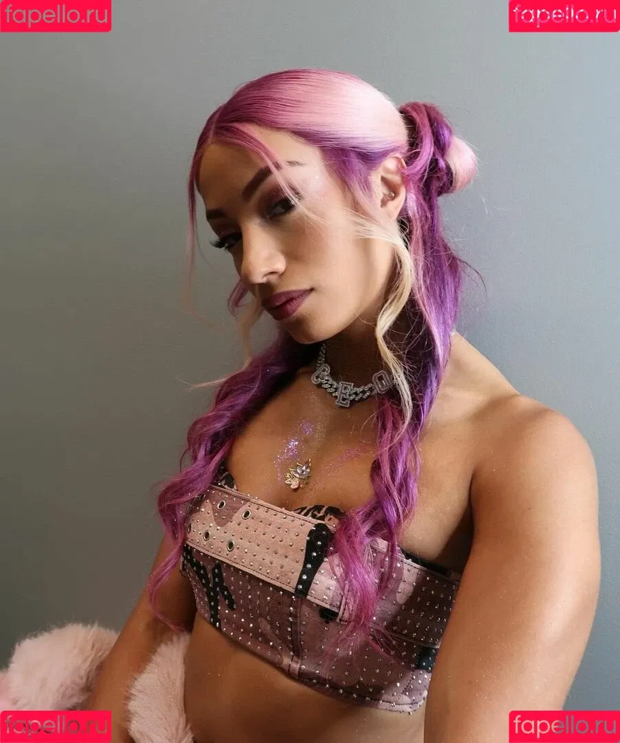 Sasha Banks Onlyfans Photo Gallery 