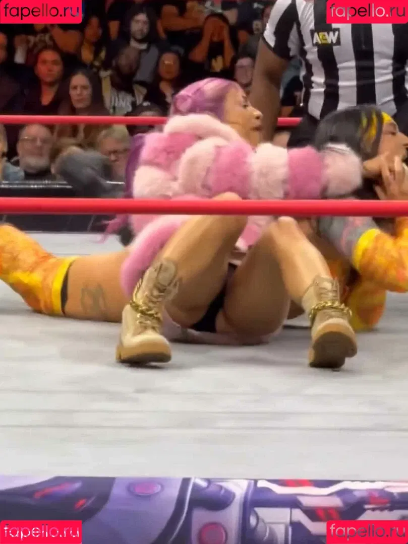 Sasha Banks Onlyfans Photo Gallery 