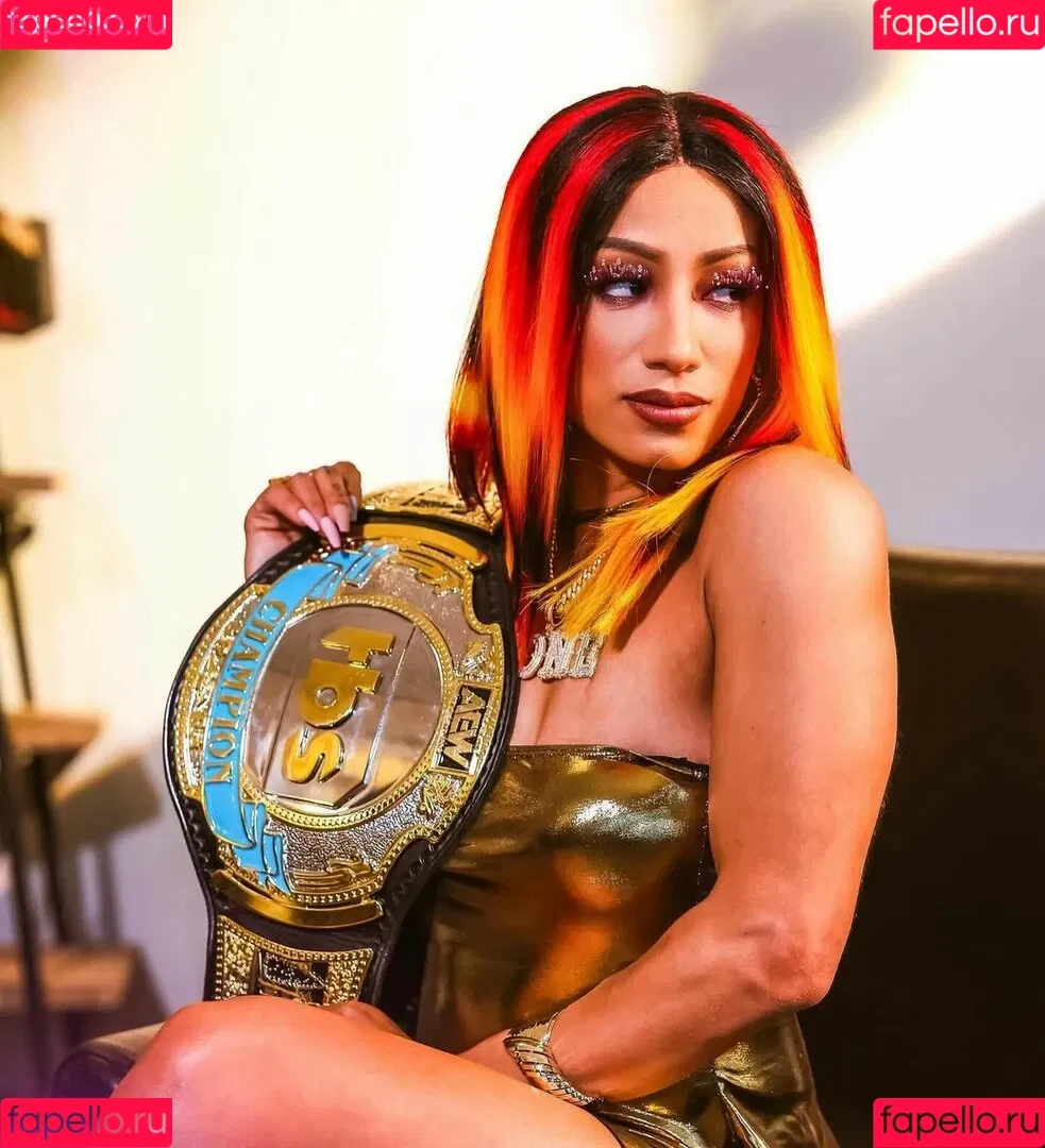 Sasha Banks Onlyfans Photo Gallery 