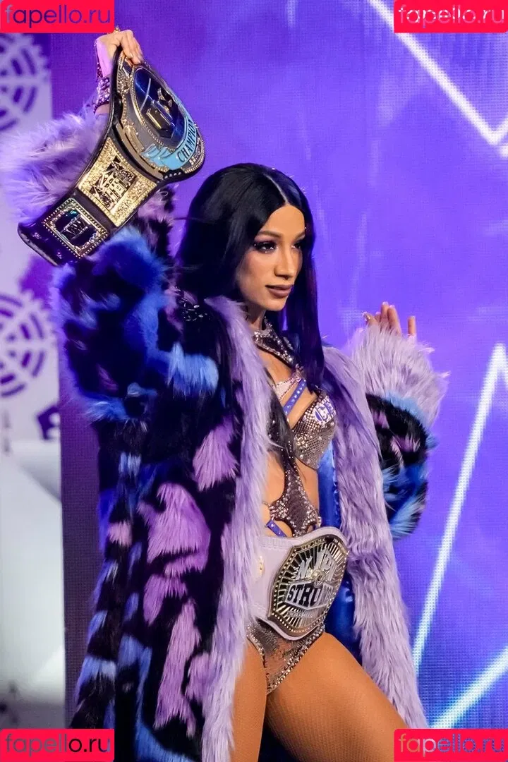 Sasha Banks Onlyfans Photo Gallery 