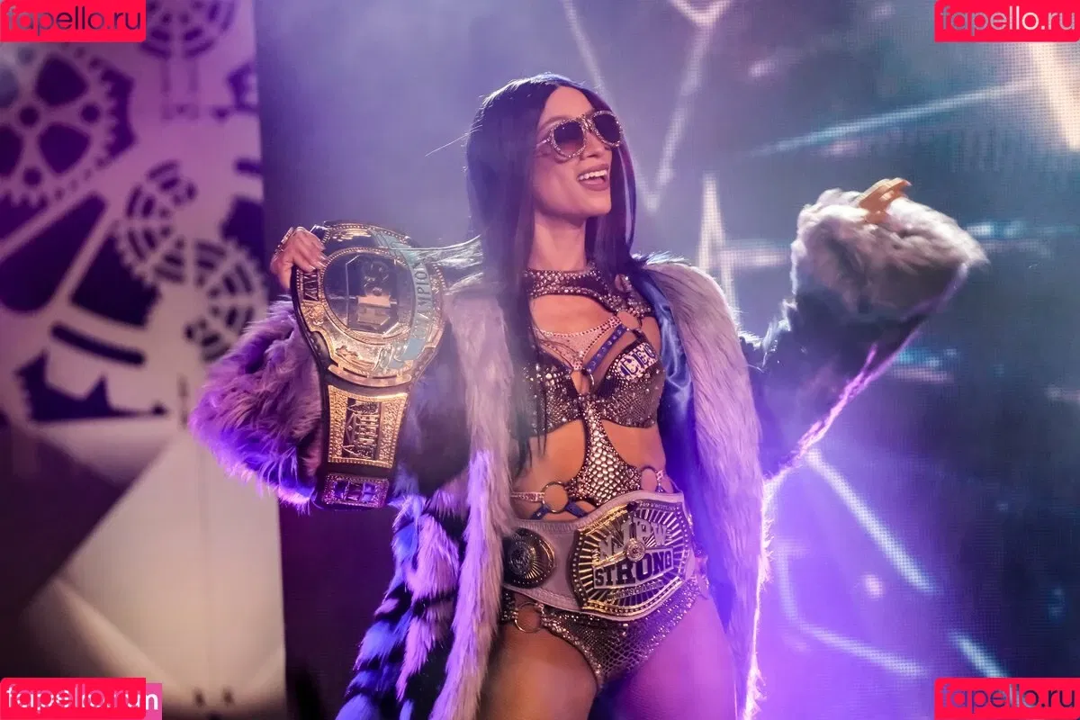 Sasha Banks Onlyfans Photo Gallery 