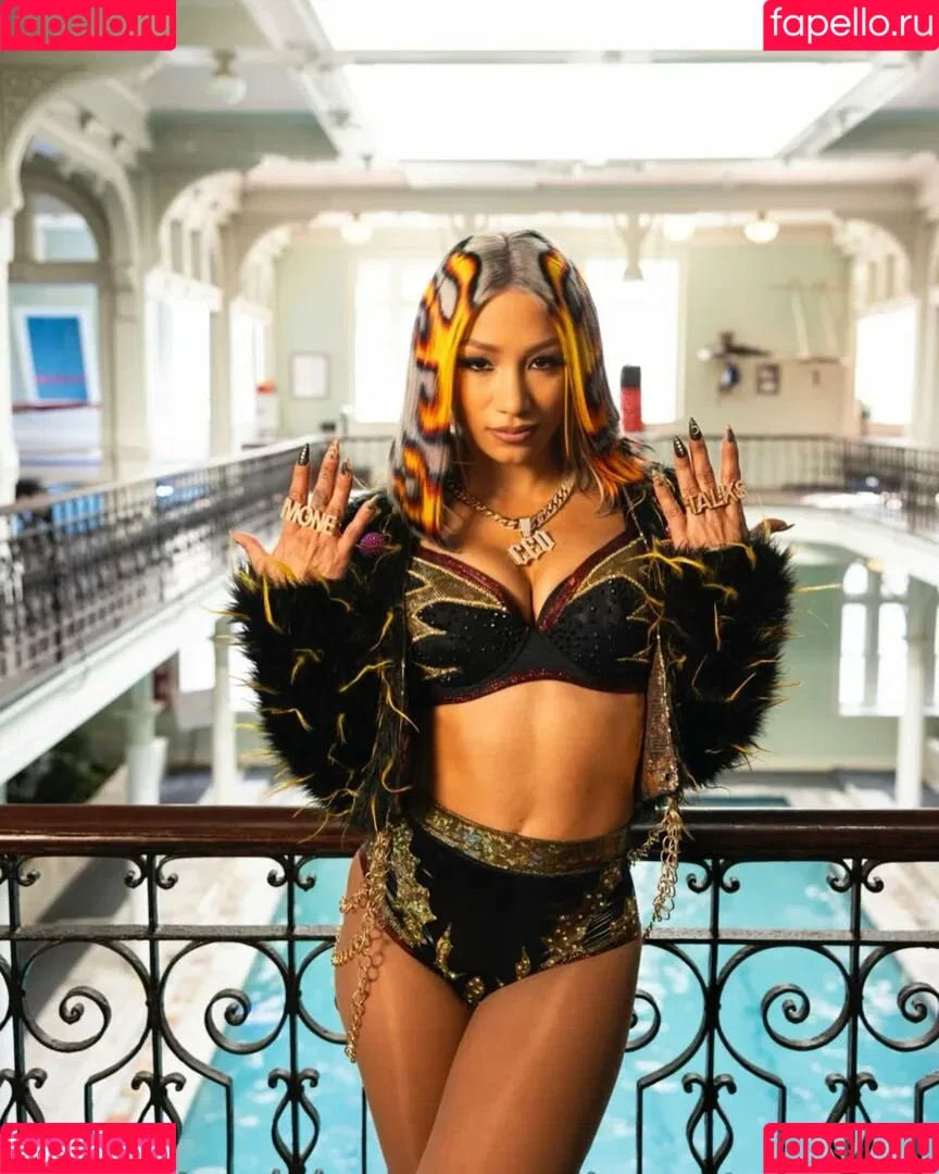 Sasha Banks Onlyfans Photo Gallery 
