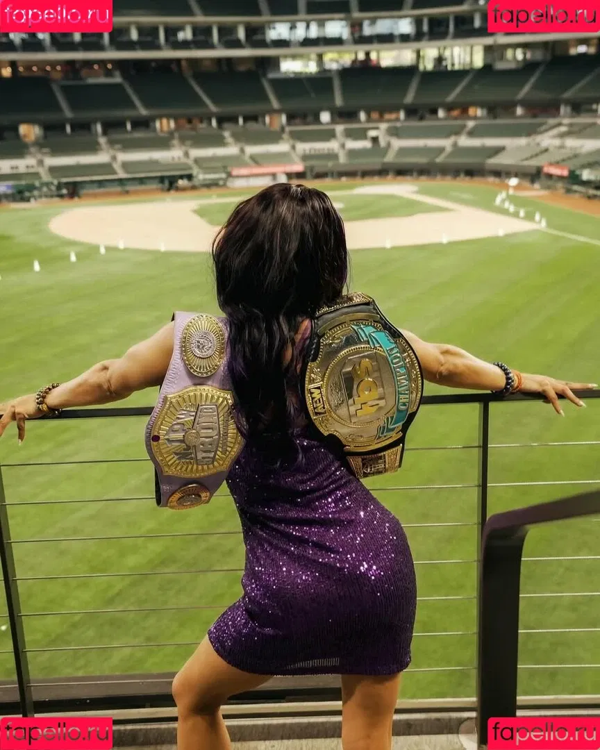 Sasha Banks Onlyfans Photo Gallery 